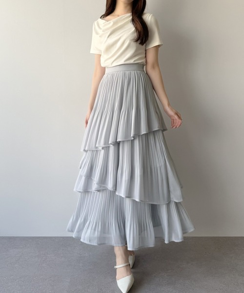 mipiarl（ミピアール）の「ランダムヘムプリーツティアードスカート（スカート・レディース・ブルーグレー/ホワイト/ピンクベージュ/チャコール/ブラック・X-LARGE/LARGE/MEDIUM/SMALL）」の9枚目の写真