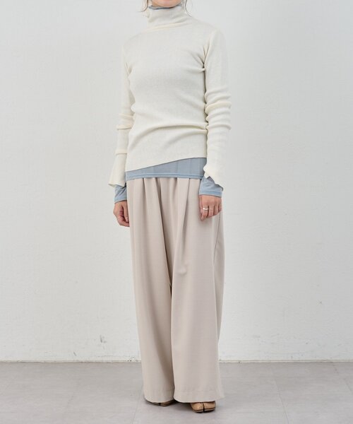 SHENERY(シーナリー)の「ハイネックリブニット(ニット/セーター・レディース・ブラック/グレー/オフホワイト・FREE)」の4枚目の写真