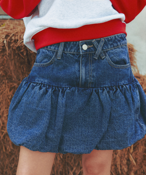 RONRON（ロンロン）の「BALLOON PUMPKIN DENIM PANTSKIRT MEDIUM BLUE（スカート・レディース・その他・SMALL/MEDIUM）」の2枚目の写真