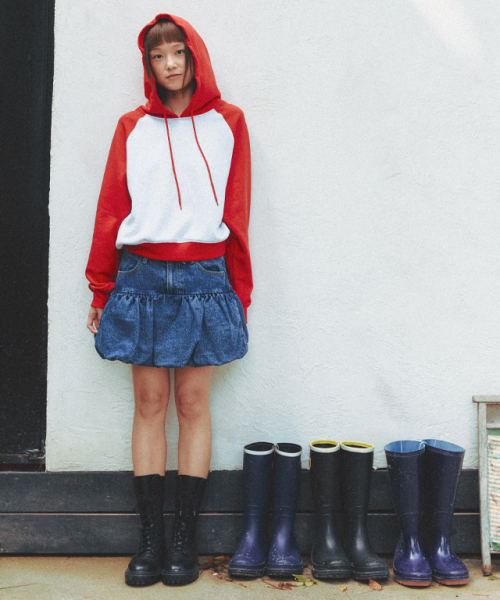 RONRON（ロンロン）の「BALLOON PUMPKIN DENIM PANTSKIRT MEDIUM BLUE（スカート・レディース・その他・SMALL/MEDIUM）」の4枚目の写真