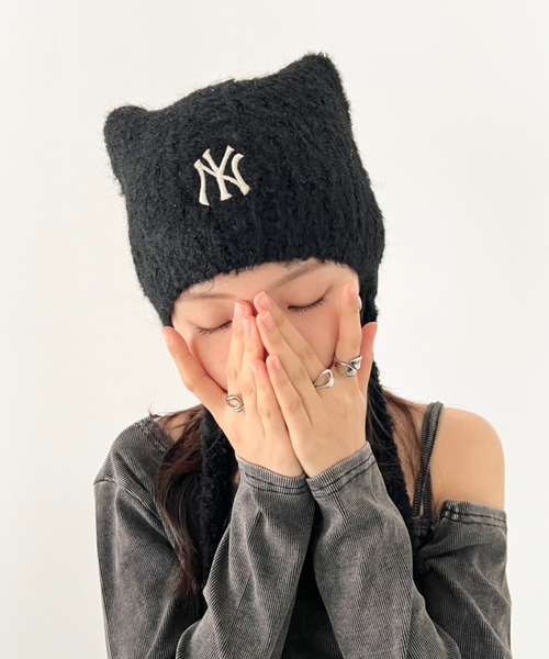 MLB(メジャーリーグベースボール)の「【日本未発売/WEB限定】MLB KOREA(エムエルビーコリア)/猫耳 ねこ耳ビーニー 耳付き ロゴパッチ ワッペン ビーニー ニット帽 フラップニットキャップ/Miyaong Earflap Beanie(ニットキャップ/ビーニー・レディース・ブラウン/クリーム/ブラック・FREE)」の8枚目の写真