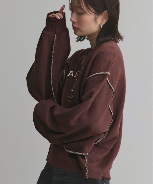 ad thie(アドティエ)の「配色ステッチ・刺繍ロゴ 裏起毛 BIGプルオーバー(スウェット・レディース・ブラック/レッド/ダークブラウン/アイボリー・FREE)」の16枚目の写真