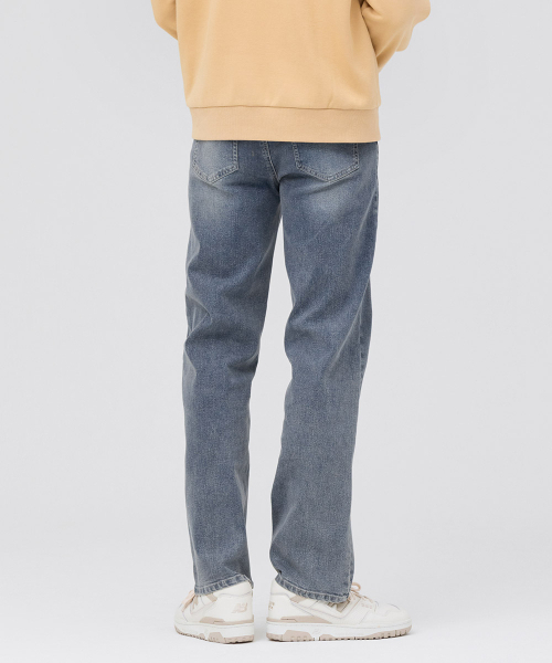 CHASECULT(チェイスカルト)の「男性Lトーンウォッシングインバンディングストレートデニムパンツ-スカイブルー(デニムパンツ・メンズ・ブルー・76/92/82/86/70)」の3枚目の写真