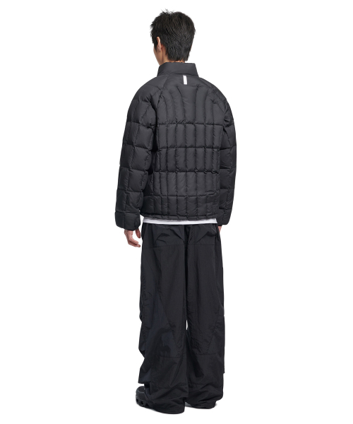 NOMANUAL(NOMANUAL)の「NEO LIGHT DOWN JACKET - BLACK(ダウンジャケット/コート・レディース・その他・SMALL/MEDIUM/LARGE)」の4枚目の写真