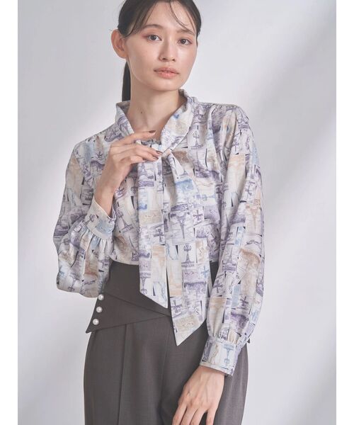 TONAL（トーナル）の「Parisモチーフボウタイブラウス（シャツ/ブラウス・レディース・ベージュ/ネイビー・MEDIUM）」の7枚目の写真