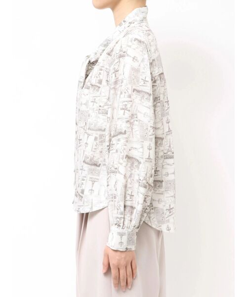 TONAL（トーナル）の「Parisモチーフボウタイブラウス（シャツ/ブラウス・レディース・ベージュ/ネイビー・MEDIUM）」の16枚目の写真