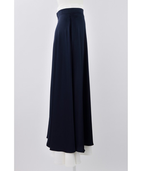 ENFOLD（エンフォルド）の「サテン レイヤードサーキュラースカート（スカート・レディース・ブラック/ダークネイビー・38/36）」の11枚目の写真
