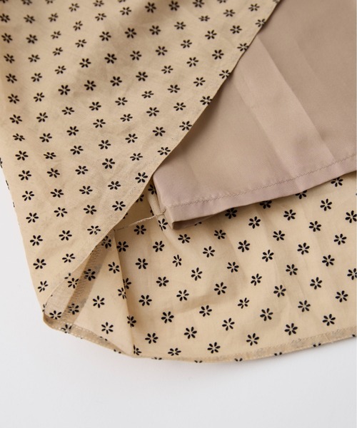 LA MARINE FRANCAISE（マリン フランセーズ）の「別注フロッキープリントギャザースカート（スカート・レディース・ベージュ/ネイビー・FREE）」の6枚目の写真