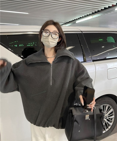 lulufa(ルルファ)の「ルーズハーフジップ スタンドネックプルオーバー(スウェット・レディース・アイボリー/チャコール・MEDIUM/LARGE)」の6枚目の写真