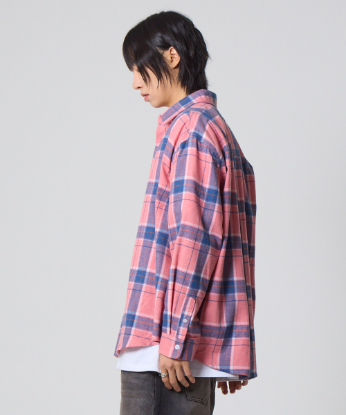 UNKNOWN PLANET(アンノウンプラネット)の「プラネット オーバーサイズ チェックシャツ ピンク(シャツ/ブラウス・レディース・その他・MEDIUM/LARGE)」の5枚目の写真