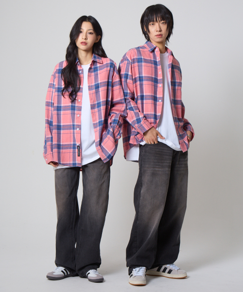 UNKNOWN PLANET(アンノウンプラネット)の「プラネット オーバーサイズ チェックシャツ ピンク(シャツ/ブラウス・レディース・その他・MEDIUM/LARGE)」の6枚目の写真