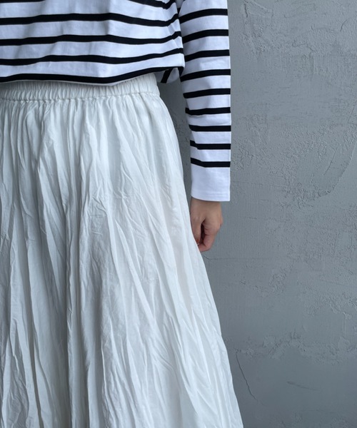 mizuiroind（ミズイロインド）の「[mizuiro ind/ミズイロインド] ボリュームフレアロングスカート（スカート・レディース・ブラック/オフホワイト・F）」の11枚目の写真