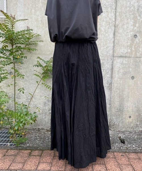 mizuiroind（ミズイロインド）の「[mizuiro ind/ミズイロインド] ボリュームフレアロングスカート（スカート・レディース・ブラック/オフホワイト・F）」の14枚目の写真