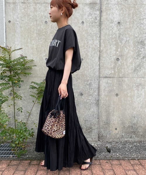 mizuiroind（ミズイロインド）の「[mizuiro ind/ミズイロインド] ボリュームフレアロングスカート（スカート・レディース・ブラック/オフホワイト・F）」の16枚目の写真