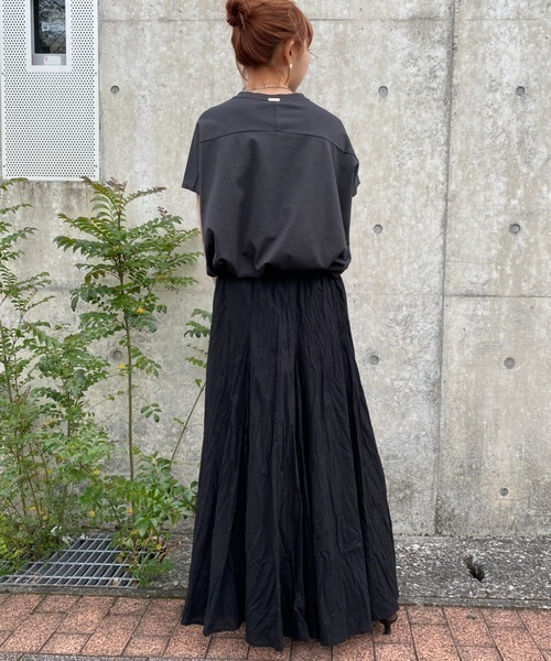 mizuiroind（ミズイロインド）の「[mizuiro ind/ミズイロインド] ボリュームフレアロングスカート（スカート・レディース・ブラック/オフホワイト・F）」の17枚目の写真