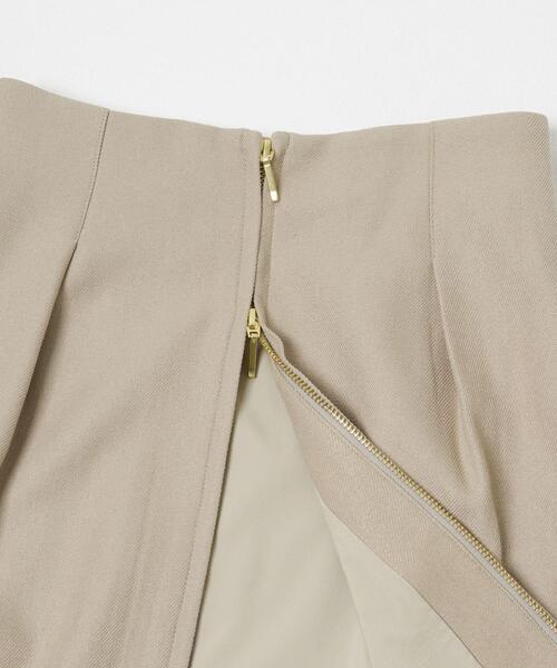 URBAN RESEARCH ROSSO WOMEN（アーバンリサーチ　ロッソ）の「『UR TECH』後ゴムスリットストレートスカート（スカート・レディース・ブラック/ベージュ・36/38）」の11枚目の写真