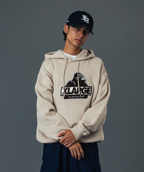 XLARGE（エクストララージ）の「SLANTED OG PULLOVER HOODED SWEATSHIRT（パーカー・メンズ・ベージュ/ブラック/オリーブ/アッシュ・S/M/L/XL）」の11枚目の写真