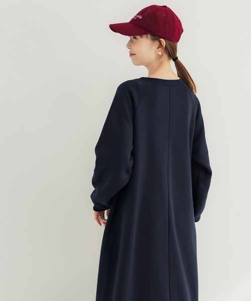 coca(coca)(コカ)の「【DAILY WARM】裏起毛スウェットワンピース(ワンピース・レディース・オートミール/ネイビー・S/M/L)」の11枚目の写真