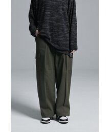 APOSTROPHE COMMA（アポストロフィコンマ）の「ストリングワイドカーゴパンツ（カーキ）（スウェットパンツ）」