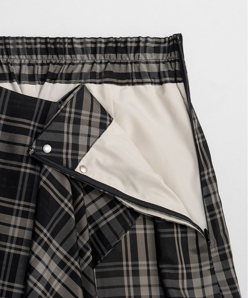 PRANK PROJECT（プランクプロジェクト）の「【Pre-Order】ウェーブドレープパンツ / Wave Drape Pants（その他パンツ・レディース・ブラック/マルチ/ベージュ・36/38）」の16枚目の写真