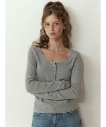 RE_L（リエル）の「Sherry button U t-shirt (gray)（Tシャツ/カットソー）」