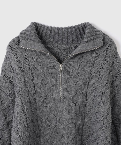 VICKY（ビッキー）の「バルキーケーブルハーフジップニット≪手洗い可能≫（ニット/セーター・レディース・レッド/オフホワイト/ダークグレー・M）」の14枚目の写真