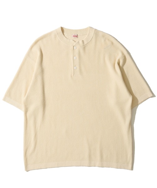 Healthknit(ヘルスニット)の「【Healthknit】Henleyneck S/S Knit / ヘンリーネック ニットTシャツ(Tシャツ/カットソー・メンズ・オリーブ/アイボリー/ブラック・MEDIUM/X-LARGE/LARGE)」の6枚目の写真