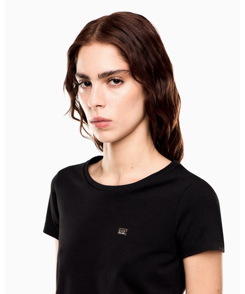 EMPORIO ARMANI EA7（エンポリオアルマーニイーエーセブン）の「<オンライン限定>【エンポリオ アルマーニ EA7】Core Lady Tシャツ スリムフィット ストレッチジャージー（Tシャツ/カットソー・レディース・ブラック/ライトグレー・LARGE/MEDIUM/SMALL/X-LARGE/X-SMALL）」の4枚目の写真