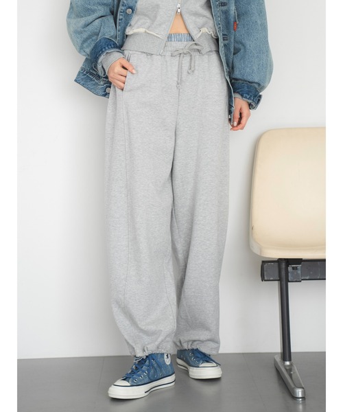Ungrid（アングリッド）の「レイヤードデザインスウェットルーズパンツ（スウェットパンツ・レディース・ピンク/ライトグレー/アイボリー・FREE）」の2枚目の写真