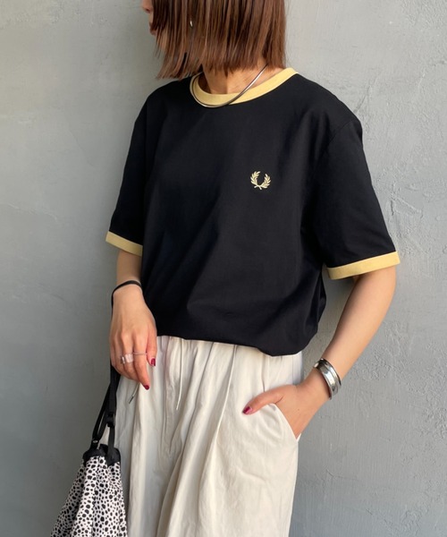 FRED PERRY/フレッドペリー] 別注 ワンポイントロゴ刺繍 リンガーT