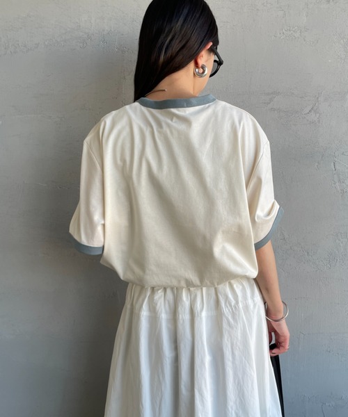 FRED PERRY（フレッドペリー）の「[FRED PERRY/フレッドペリー] 別注 ワンポイントロゴ刺繍 リンガーTシャツ（Tシャツ/カットソー・レディース・キャメル/オートミール/キナリ/ブラック・XS/XL/L/M/S）」の11枚目の写真