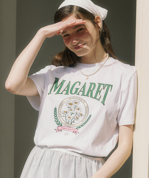 OURHOPE(アワーホープ)の「マガレットアートワークTシャツ - ホワイト(Tシャツ/カットソー・レディース・ホワイト・1(S)/2(M))」の1枚目の写真