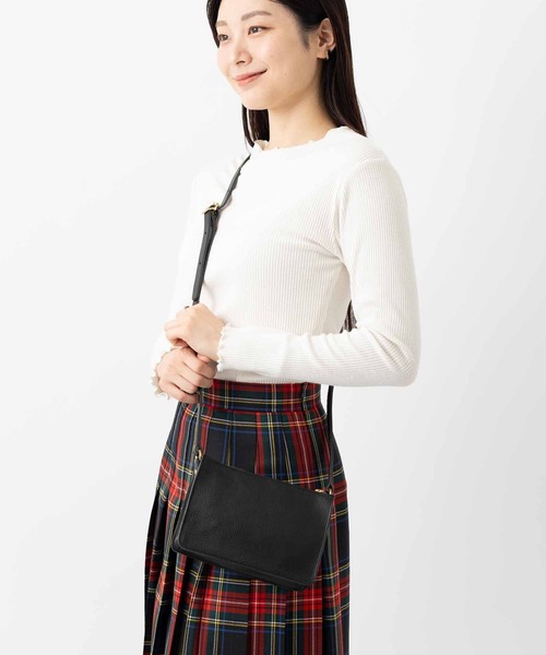 MIMI BERRY(ミミベリー)の「MIMI BERRY SPARROW ショルダーバッグ(ショルダーバッグ・レディース・Black・FREE)」の2枚目の写真