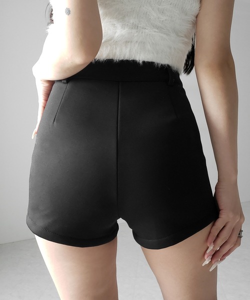 me+em select(ミームセレクト)の「【 2color /4size 】裏起毛ハイウエストタイトスパンショートパンツ / urakimo high waist tight span short pants(その他パンツ・レディース・ブラック/ホワイト・SMALL/MEDIUM/LARGE/X-LARGE)」の9枚目の写真