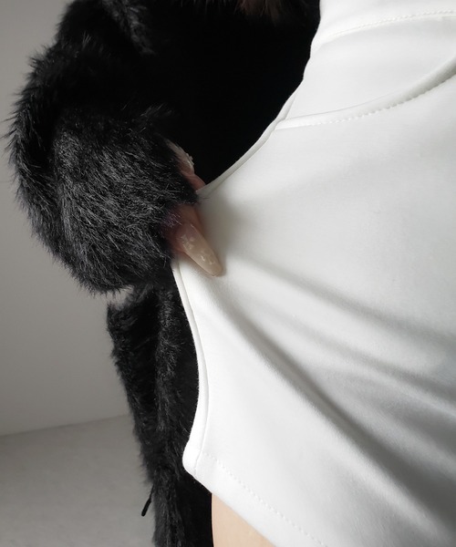 me+em select(ミームセレクト)の「【 2color /4size 】裏起毛ハイウエストタイトスパンショートパンツ / urakimo high waist tight span short pants(その他パンツ・レディース・ブラック/ホワイト・SMALL/MEDIUM/LARGE/X-LARGE)」の4枚目の写真