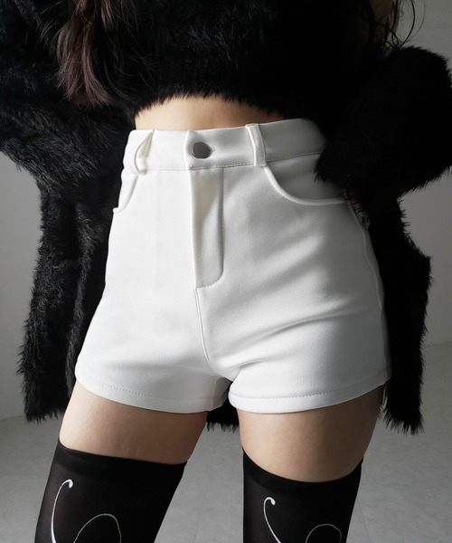 me+em select(ミームセレクト)の「【 2color /4size 】裏起毛ハイウエストタイトスパンショートパンツ / urakimo high waist tight span short pants(その他パンツ・レディース・ブラック/ホワイト・SMALL/MEDIUM/LARGE/X-LARGE)」の18枚目の写真