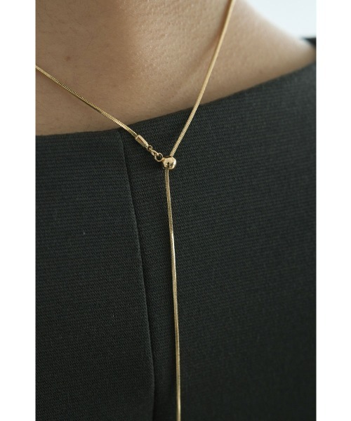 marjour（マージュール）の「NUANCE BAR SLIDER NECKLACE（ネックレス・レディース・シルバー/ゴールド・FREE）」の14枚目の写真