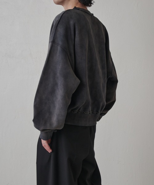 Lui's（ルイス）の「GOATクルーネックスウェット（スウェット・メンズ・ブラック/グレー・S/M）」の6枚目の写真