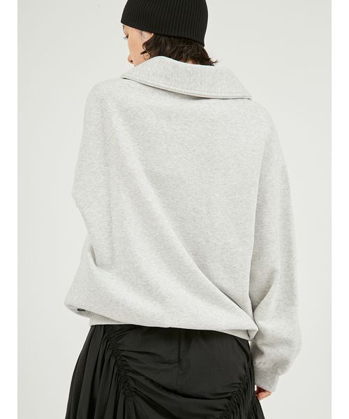 NEW BALANCE（ニューバランス）の「【New Balance for emmi】Track side フリースハーフジップ（スウェット・レディース・ライトグレー・M/S）」の13枚目の写真