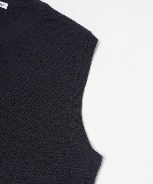 FORK&SPOON（フォークアンドスプーン）の「FORK&SPOON　テープヤーンVネックニットベスト（ベスト・レディース・アイボリー/ネイビー・1）」の10枚目の写真