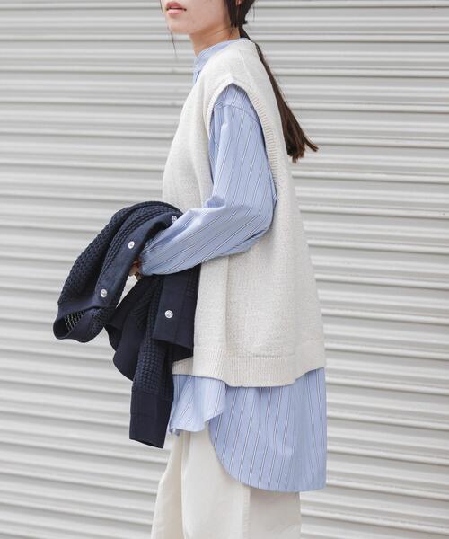 FORK&SPOON（フォークアンドスプーン）の「FORK&SPOON　テープヤーンVネックニットベスト（ベスト・レディース・アイボリー/ネイビー・1）」の14枚目の写真