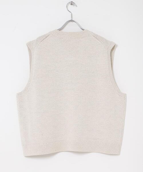 FORK&SPOON（フォークアンドスプーン）の「FORK&SPOON　テープヤーンVネックニットベスト（ベスト・レディース・アイボリー/ネイビー・1）」の19枚目の写真