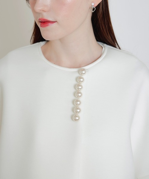 PICCIN PERLA（ピッチンペルラ）の「3Dスリーブパールダンボールコート（ノーカラーコート・レディース・オフホワイト/ブラック・M）」の21枚目の写真