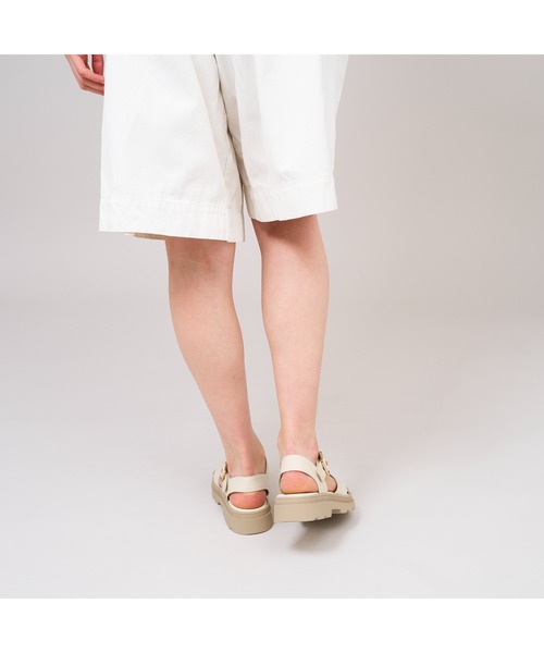 Clarks(クラークス)の「Orinoco3 Cross / オリノコ3クロス (クリームレザー)(サンダル・レディース・ホワイト・UK3/UK3.5/UK4/UK4.5/UK5/UK6/UK5.5)」の16枚目の写真