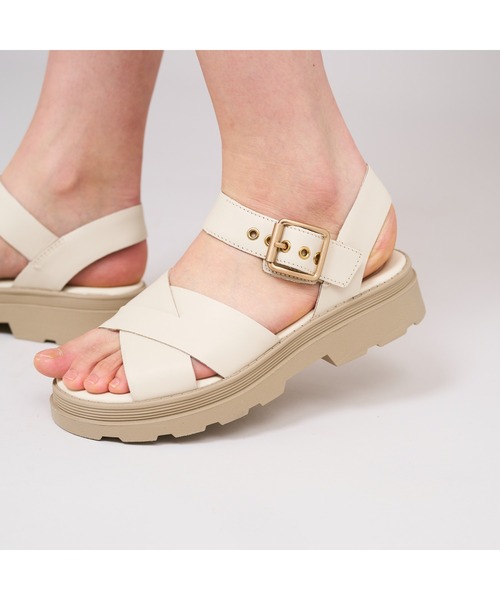 Clarks(クラークス)の「Orinoco3 Cross / オリノコ3クロス (クリームレザー)(サンダル・レディース・ホワイト・UK3/UK3.5/UK4/UK4.5/UK5/UK6/UK5.5)」の18枚目の写真
