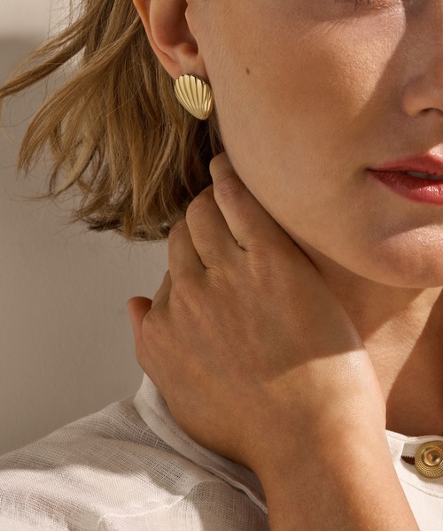 SKAGEN(スカーゲン)の「スカーゲン アクセサリー レディース ピアス ゴールド SKJ1900710(ピアス(両耳用)・レディース・ゴールド・FREE)」の2枚目の写真