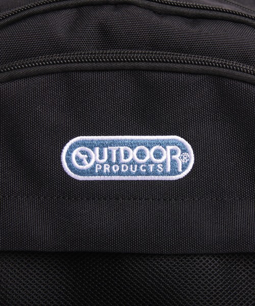 OUTDOOR PRODUCTS（アウトドアプロダクツ）の「軽量 大容量バックパック 32L（バックパック/リュック・レディース・ブラック×ホワイト/ピンク/ブルー/ブラック・FREE）」の11枚目の写真