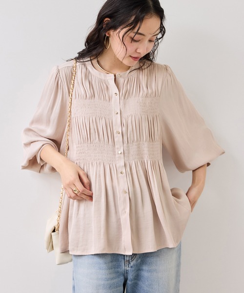 VIS(ビス)の「エアリーサテンシャーリングブラウス/イージーケア(シャツ/ブラウス・レディース・チャコールグレー/キナリ/ピンク・FREE)」の1枚目の写真