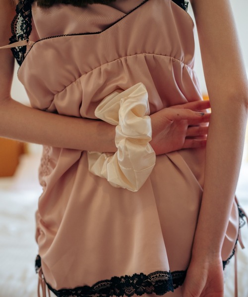 Carmelo（カーメロ）の「Satin Big Chouchou / サテンビッグシュシュ（シュシュ・レディース・ミント/ホワイト・FREE）」の13枚目の写真