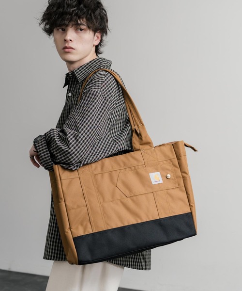 Carhartt（カーハート）の「Carhartt カーハート Horizontal Zip Tote/ホリゾンタルジップ横型トートバッグ（トートバッグ・メンズ・ブラウン/ブラック・FREE）」の9枚目の写真